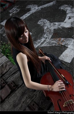 Cello_Minako