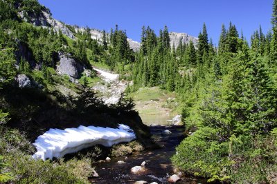 Peggys_pond0037.JPG
