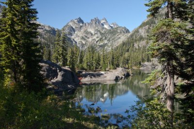 Spectical_Lake0011.JPG