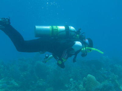GUnderwater1.JPG