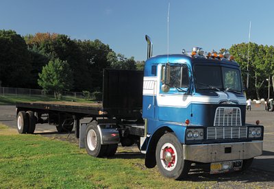Mack Rig_9735.jpg