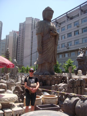 Statues at the Panjiayuan Antique Markets