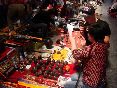 Nic-nak stalls at the Panjiayuan Antique Markets