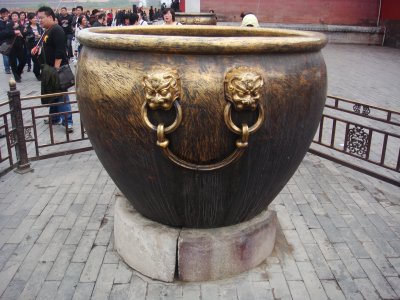 Water urns, for fires and sacrifices