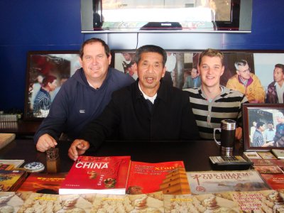 Danny and Sam with the farmer who discovered the Terracotta Warriors