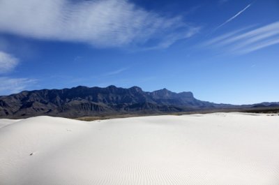 Salt-Base-Dunes-with-mounta.jpg