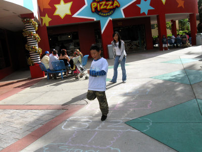 Play-1.jpg