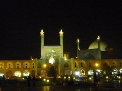 Iman square by night 2