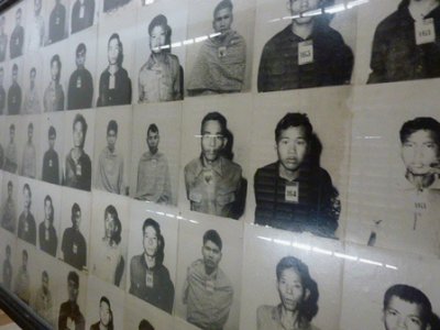Victimes des Khmer Rouge...il y en a eu bien plus que sur la photo