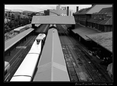 train_tracks01_bw_5497.jpg