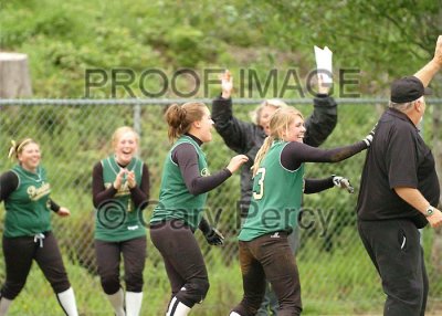 softball087_1975.jpg