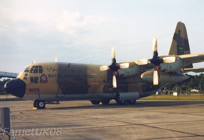 Lockheed C-130E  1609  Royal Saudi AF
