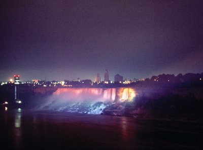 05-113-Niagara-Falls.jpg