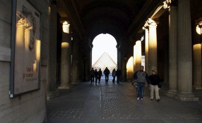 Au Louvre