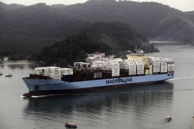 Maersk Buton - 20 set 2010.jpg
