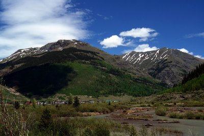 Headin' In To Silverton