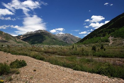 Headin' In To Silverton