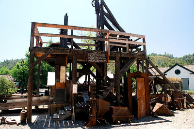 Mariposa Museum