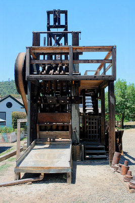 Mariposa Museum