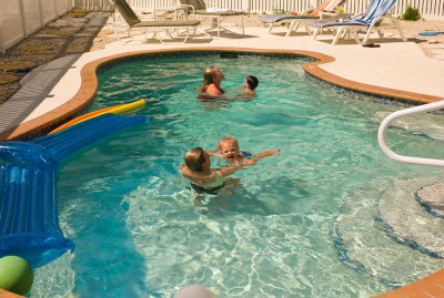 Family at the pool 6.jpg