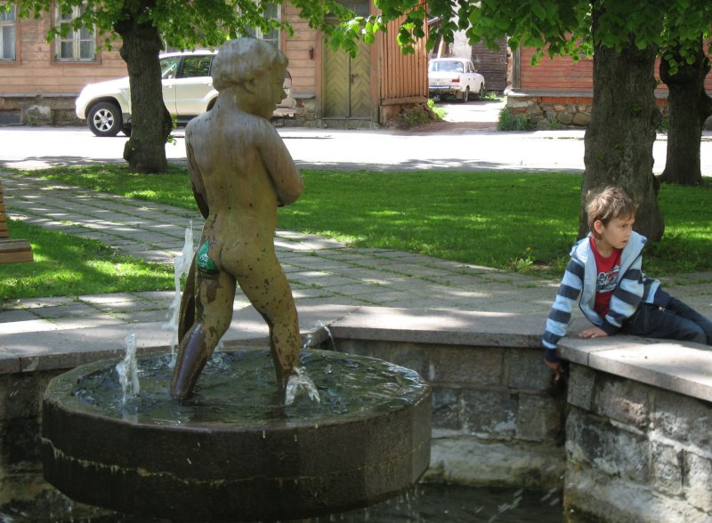 Fountain Boys