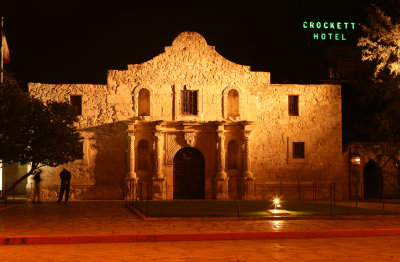 The Alamo at night redux
