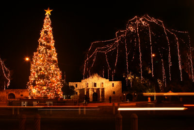 Christmas Lights at the Alamo