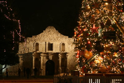 The Alamo at Christmas