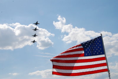  Blue Angels an US Flag Florida International Airshow