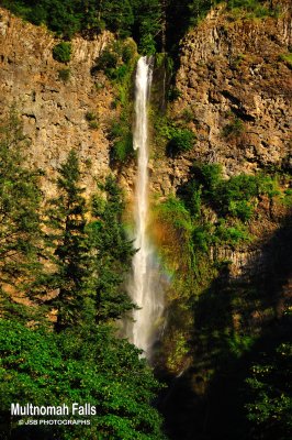 Multnomah Falls, Rainbow