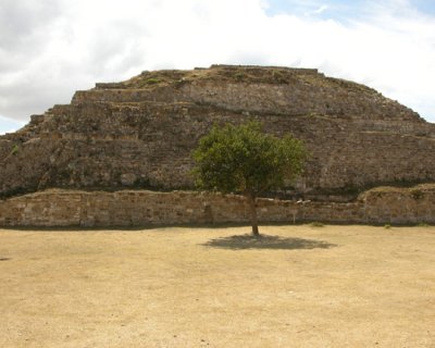 Mound III, North face