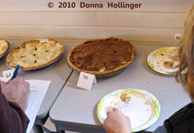Scoring Points in the Apple Pie Contest