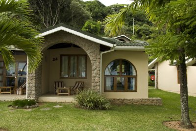 1ft Coco De Mer, Praslin.jpg