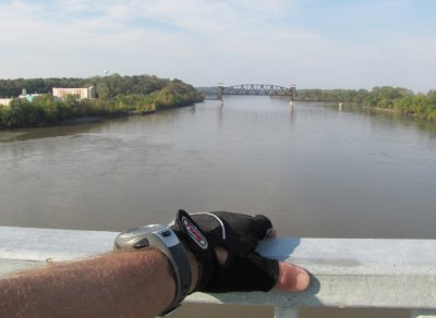 Missouri-River-@-Booneville.jpg