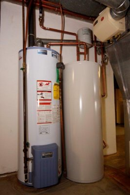gas water heater, water pre-heater storage tank