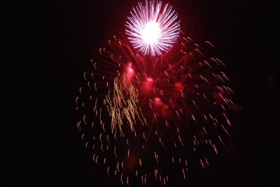 Canada Day 2010 Fireworks at Bronte Harbour Oakville-03.JPG