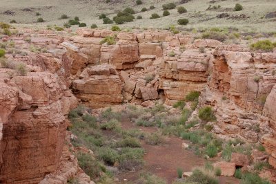 End of box canyon - north side