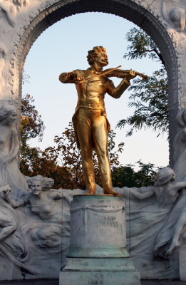 Johann Strauss Statue at Stadtpark