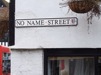 A street with no name.