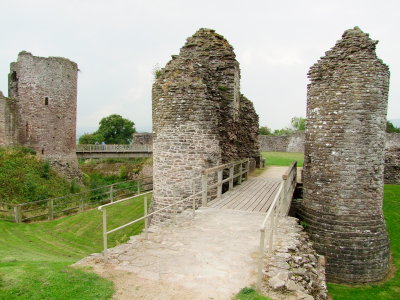 White  Castle ; the  outer  gatehouse