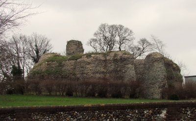 Saffron  Walden  castle  ruins