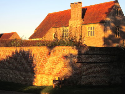 Early  sunlight  on  Chapel  Farm