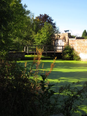 Horselunges  Manor  causeway  and  gates  and  moat.