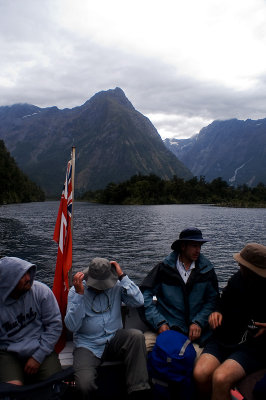 shuttle to milford sound