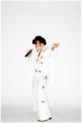 EastsideElvis-026397.jpg