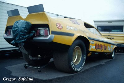 Leavitt FC pits rear body down.jpg