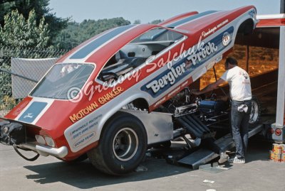 Bergler Prock Vega pits body up.jpg