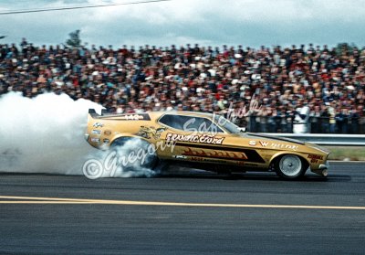 Frantic Ford burnout pit side.jpg