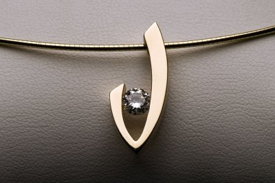 Diamond pendant
