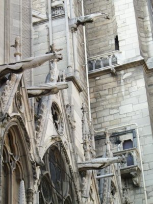Notre Dame Gargoyles 2.jpg